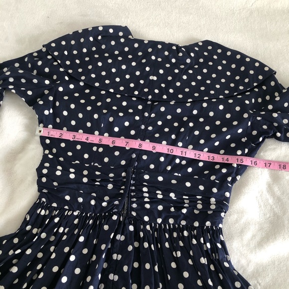 VINTAGE/ 1950s belted polka dot swing dress - Picture 9 of 15